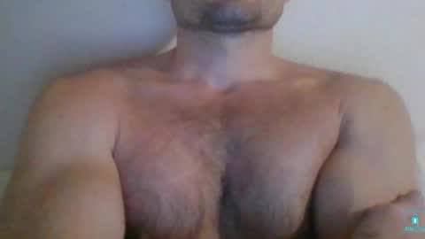 newtyguy90 online show from 23, 2, 2025