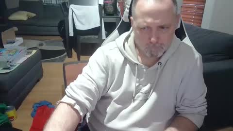 Snapshot of newvvorld chatting on 30, 11, 2025 NewWorld online show from 30, 11, 2025