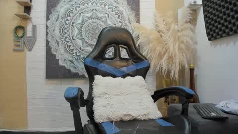 Snapshot of nextboywell1 chatting on 13, 2, 2026 Yeison online show from 13, 2, 2026