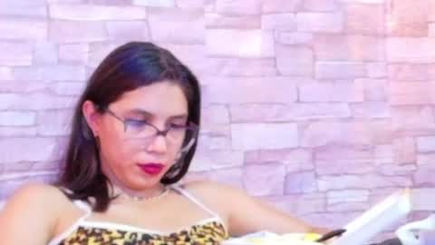 nextdoor_fantasy online show from 25, 6, 2026