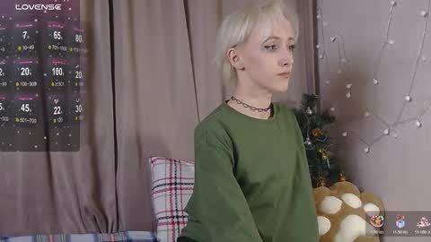 NextVibe1 online show from 21, 12, 2025