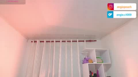  Angie   Instagram  angie julianac add me online show from 15, 7, 2026