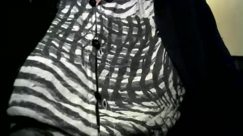 Snapshot of nfgwholoves2cum chatting on 31, 12, 2024 NFG Nice Friendly Guy Dick online show from 31, 12, 2024