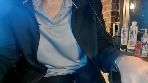 Snapshot of nfgwholoves2cum chatting on 31, 1, 2025 NFG Nice Friendly Guy Dick online show from 31, 1, 2025