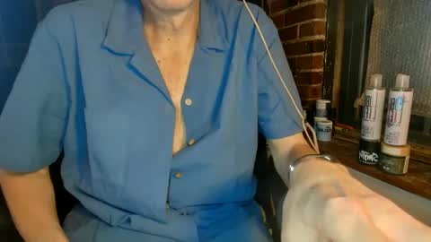 Snapshot of nfgwholoves2cum chatting on 6, 3, 2025 NFG Nice Friendly Guy Dick online show from 6, 3, 2025