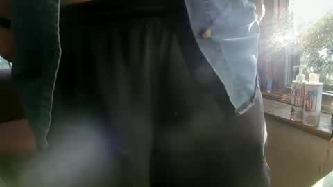 Snapshot of nfgwholoves2cum chatting on 26, 9, 2025 NFG Nice Friendly Guy Dick online show from 26, 9, 2025