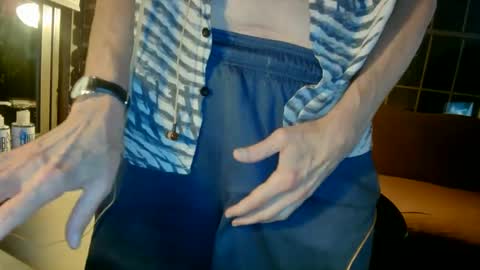 Snapshot of nfgwholoves2cum chatting on 29, 9, 2025 NFG Nice Friendly Guy Dick online show from 29, 9, 2025