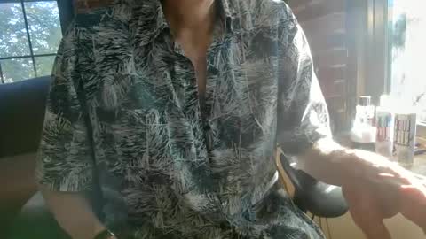 Snapshot of nfgwholoves2cum chatting on 3, 10, 2025 NFG Nice Friendly Guy Dick online show from 3, 10, 2025