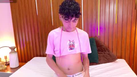 Nico  online show from 11, 11, 2025