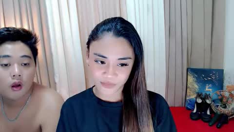 Snapshot of nhics_and_hades chatting on 19, 12, 2025 nhics and hades online show from 19, 12, 2025