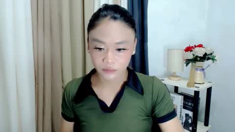 Snapshot of nhics_and_hades chatting on 23, 2, 2026 nhics and hades online show from 23, 2, 2026