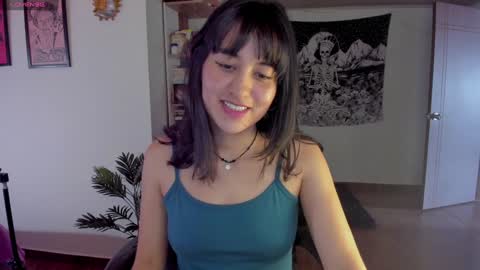 Snapshot of nia_blaze chatting on 18, 12, 2024 Nia online show from 18, 12, 2024
