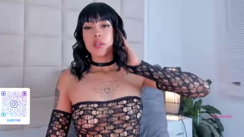 Nia online show from 13, 9, 2025