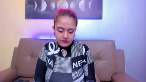Snapshot of nia_stark chatting on 24, 1, 2025 Estefani online show from 24, 1, 2025