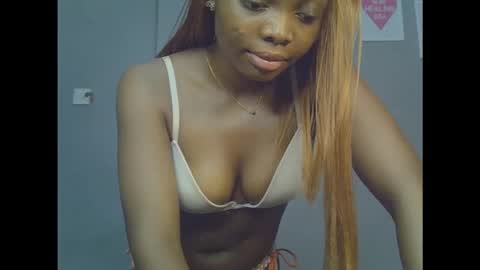 Niababy5 online show from 7, 2, 2026