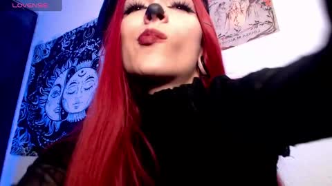 Snapshot of niakat_ chatting on 23, 10, 2025  niakat  online show from 23, 10, 2025