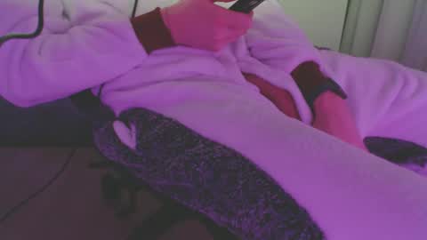 Snapshot of nicci_junior chatting on 19, 12, 2024 nicci_junior online show from 19, 12, 2024