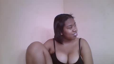 nicelly01 online show from 9, 6, 2026