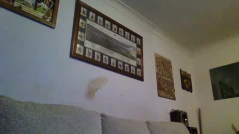 Snapshot of niceozziecockxxx chatting on 9, 3, 2025 Sexiishaine online show from 9, 3, 2025