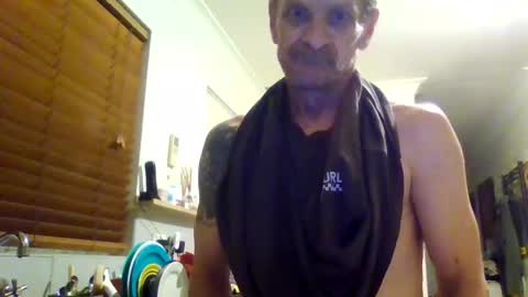 Snapshot of niceozziecockxxx chatting on 26, 9, 2025 Sexiishaine online show from 26, 9, 2025