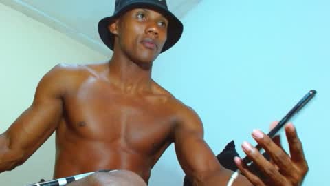 Snapshot of nicholas_smith3 chatting on 15, 5, 2026 NICHOLAS online show from 15, 5, 2026