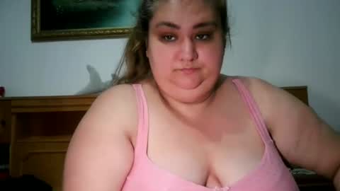 Snapshot of nicholle chatting on 14, 7, 2026 Nicholle online show from 14, 7, 2026