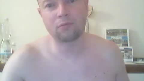 nick1990b online show from 9, 4, 2026