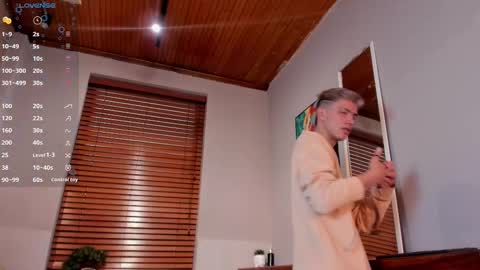 Nick  online show from 27, 10, 2025