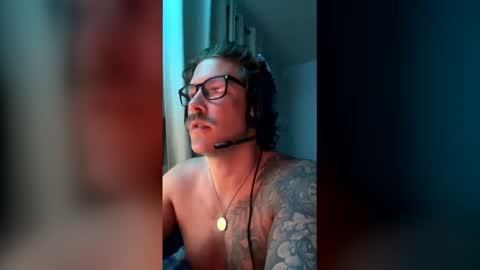 Cakedcouple  OF - Yourtattedcutie  qurlynfit online show from 12, 2, 2026