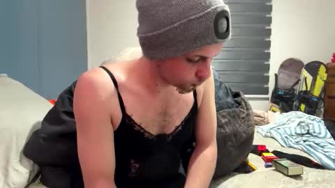 Snapshot of nickie42082 chatting on 27, 10, 2025 nickie42082 online show from 27, 10, 2025