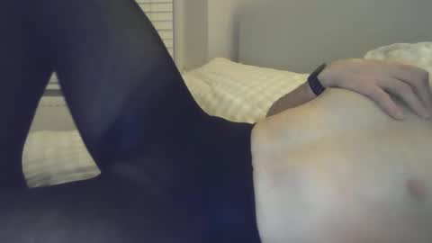 Snapshot of nickjames678 chatting on 15, 10, 2025 nickjames678 online show from 15, 10, 2025