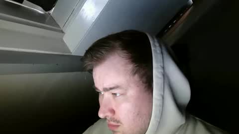 nickoeoeoe online show from 17, 4, 2026