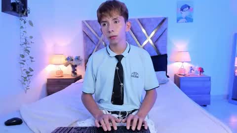 Snapshot of nickolas_moon chatting on 24, 10, 2025 Nickolas Muoz online show from 24, 10, 2025