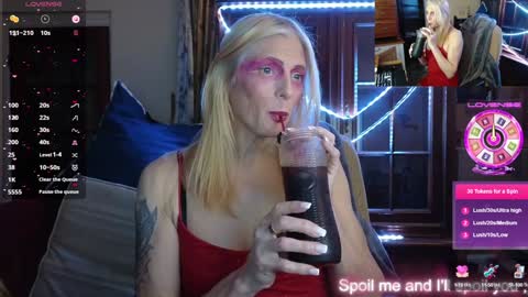 Snapshot of nicktu52 chatting on 7, 12, 2024 nicktuuk online show from 7, 12, 2024