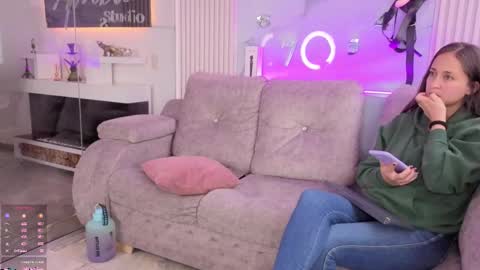 nicky_as online show from 24, 2, 2026