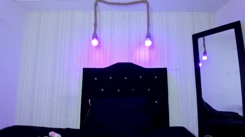 nicky_pop online show from 4, 10, 2025