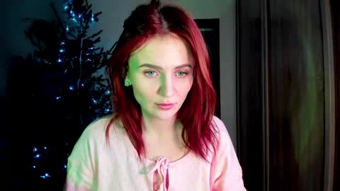 Snapshot of nicky_weekends chatting on 25, 12, 2024 Nicky Weekends online show from 25, 12, 2024