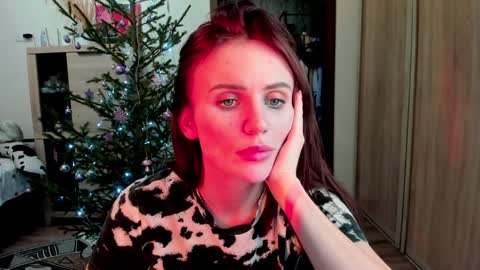 Snapshot of nicky_weekends chatting on 1, 1, 2025 Nicky Weekends online show from 1, 1, 2025