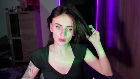 Snapshot of nicky_weekends chatting on 27, 1, 2025 Nicky Weekends online show from 27, 1, 2025