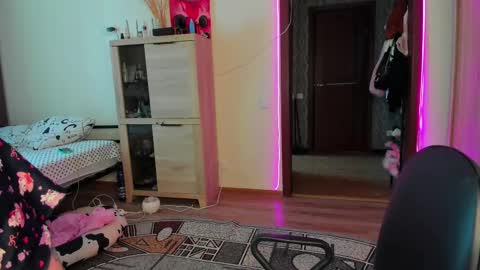 Snapshot of nicky_weekends chatting on 9, 2, 2025 Nicky Weekends online show from 9, 2, 2025