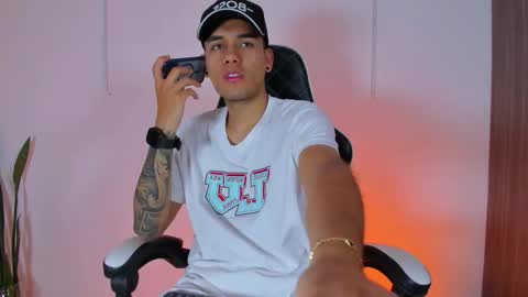 Nicky  online show from 10, 10, 2025