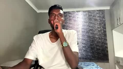 Snapshot of nickyle63 chatting on 26, 2, 2026 james online show from 26, 2, 2026