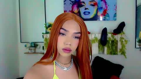 Snapshot of nickynoa chatting on 2, 2, 2025 Nicky online show from 2, 2, 2025