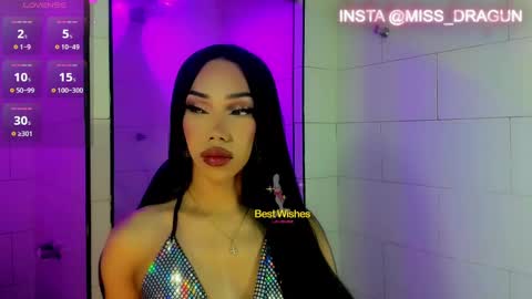 Snapshot of nickynoa chatting on 23, 9, 2025 Nicky online show from 23, 9, 2025