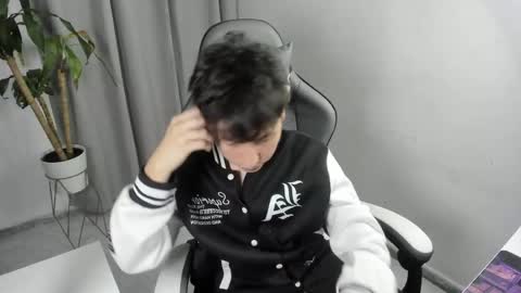 Nico  online show from 25, 4, 2026