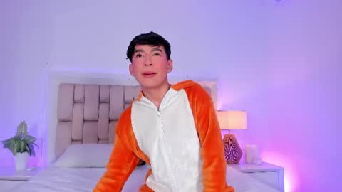 NICOLAS online show from 26, 6, 2026