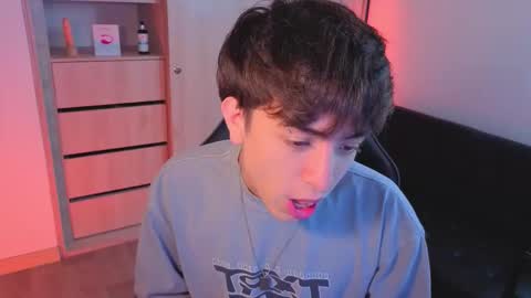 Snapshot of nicoisonline chatting on 18, 10, 2025 Nicolas online show from 18, 10, 2025