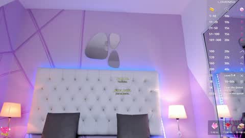 Nicol  online show from 14, 12, 2024