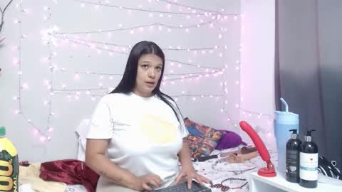 Snapshot of nicol_love0 chatting on 11, 2, 2025 Nicol online show from 11, 2, 2025