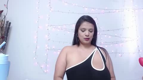 Snapshot of nicol_love0 chatting on 12, 3, 2025 Nicol online show from 12, 3, 2025